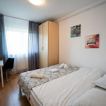 Aurel Vlaicu Apartment- Gara 브라쇼브 외부 사진