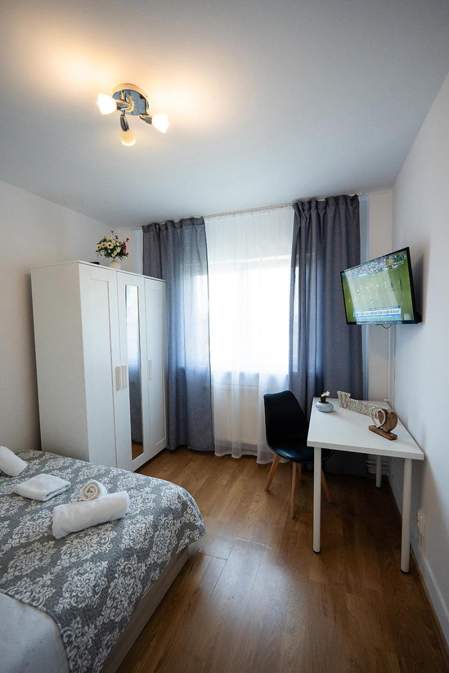 Aurel Vlaicu Apartment- Gara 브라쇼브 외부 사진