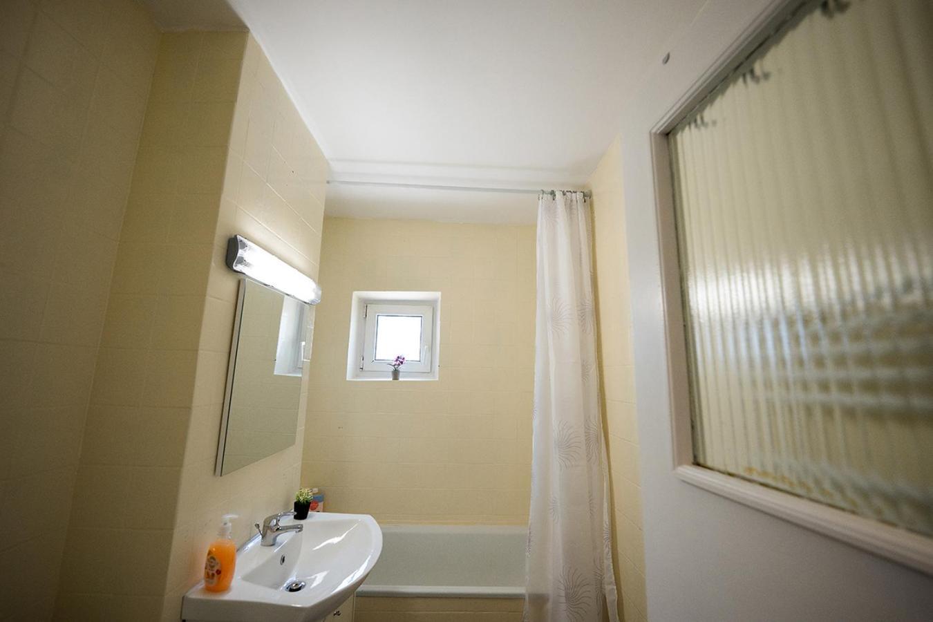 Aurel Vlaicu Apartment- Gara 브라쇼브 외부 사진